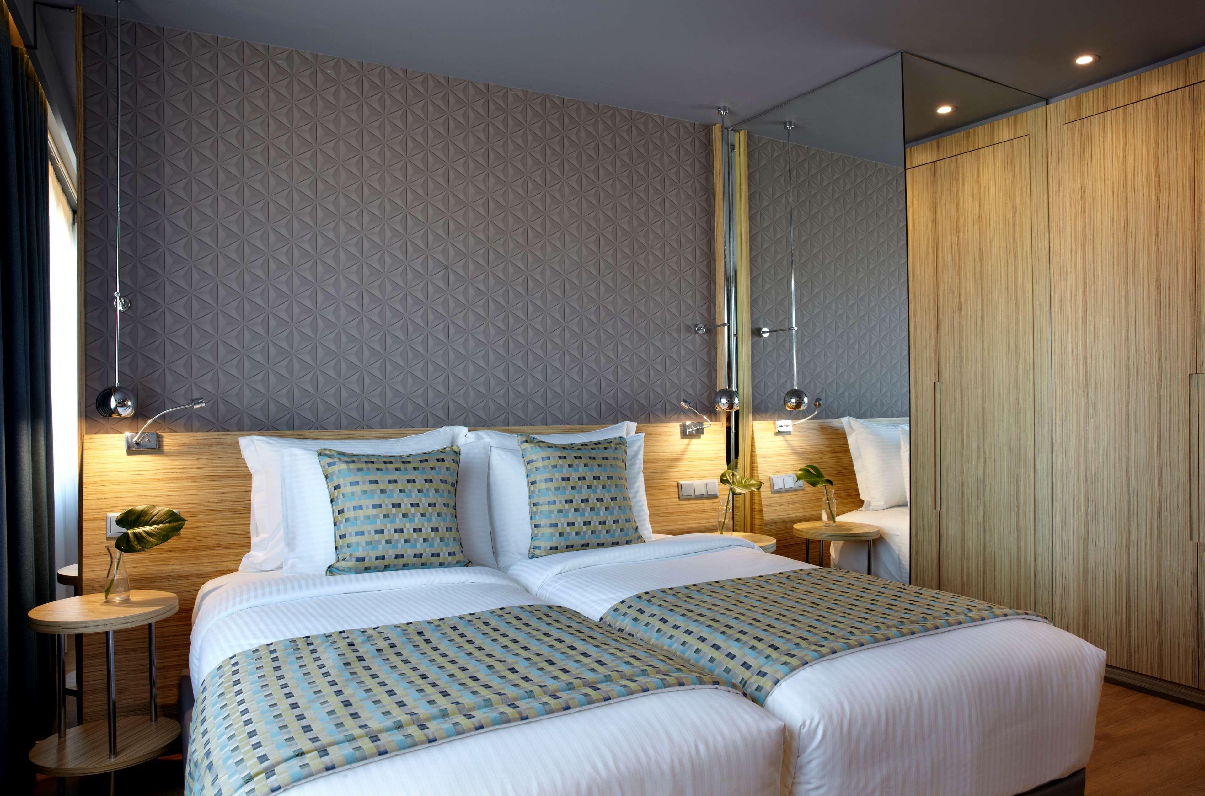 فندق ويندهام جراند أثينا المظهر الخارجي الصورة A room at the hotel