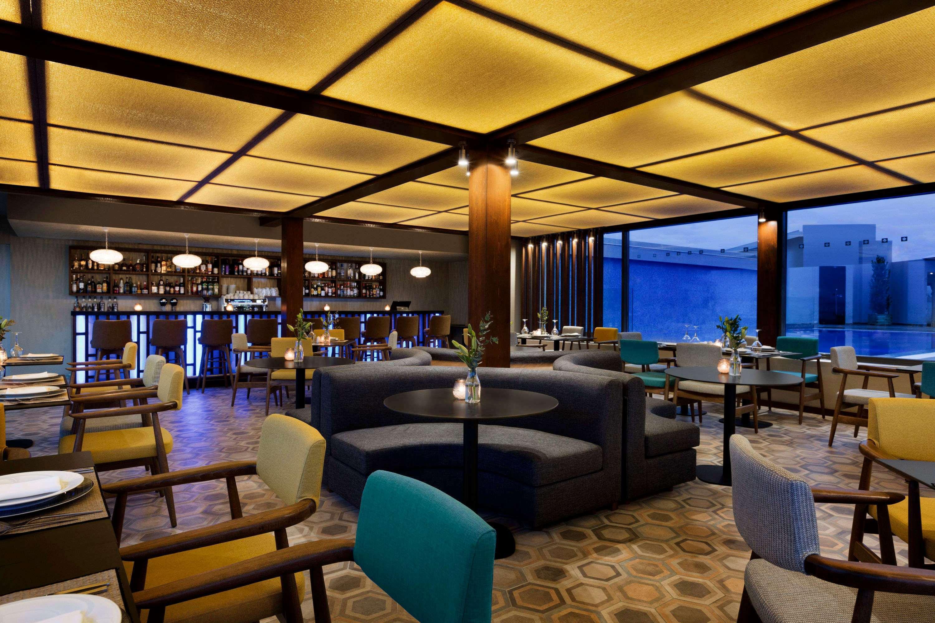فندق ويندهام جراند أثينا المظهر الخارجي الصورة The restaurant